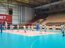 Локомотив спечели три гейма срещу шампиона на България