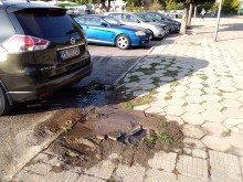 Вода изтича до Гребната от няколко дни