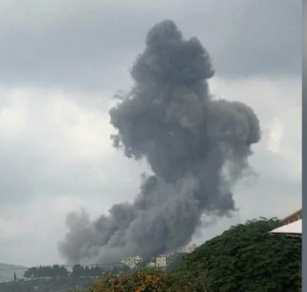 Туитър
Експлозия разтърси село Ейн Кана в Южен Ливан и в