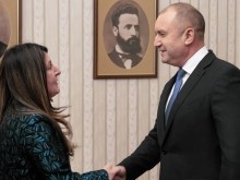 Президентът и посланикът на САЩ рамо до рамо край Пловдив