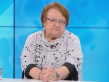 Вирусолог: И когато си играят, децата трябва да са с маски