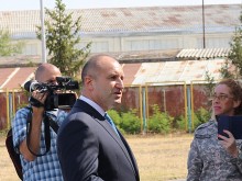 Президентът намекна за много тревожна тенденция в авиацията ни