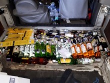 Затвор за Мустафа, хванат с 90 бутилки уиски без бандерол