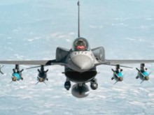 И това доживяхме: Българските пилоти на Ф-16 взимат повече пари и от американците