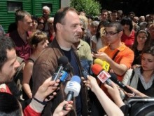 Бащата на Николета и Павел иска разследване по видео материал