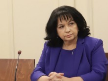 Петкова: Проектът за АЕЦ "Белене" не е спрян, COVID кризата го забави