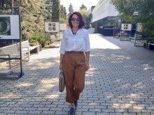 Интересно! Ани Цолова се уреди с 2 бона заплата, стана преподавател