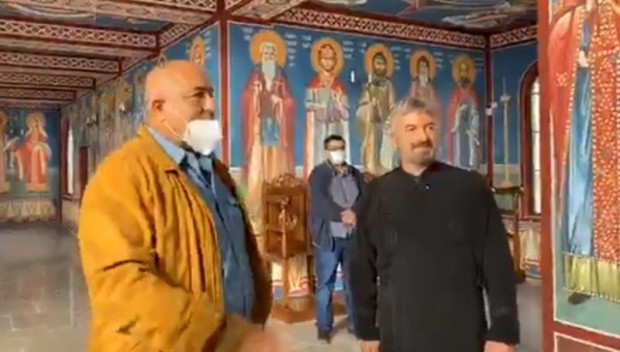 Премиерът инспектира новия храм в Габрово Св Св Онуфрий Дамаскин