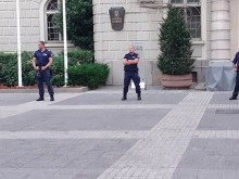 Повече полицаи, отколкото протестиращи тази вечер в Пловдив