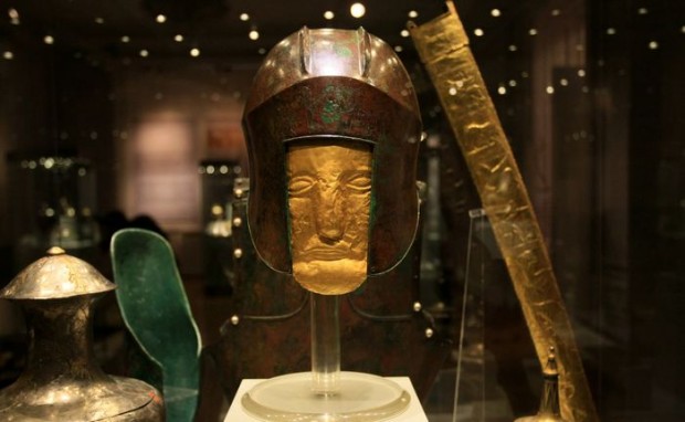БГНЕС
Държавата може да национализира колекцията от антични предмети на Васил