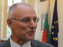 Управителят на БНБ е отличен в престижна европейска класация