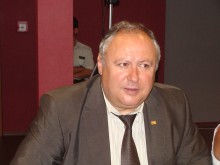 Строителна площадка става "Източен"