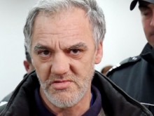 Клошарят Любо, който бе обвинен за пожара в Тютюневия град, с нов дом и работа
