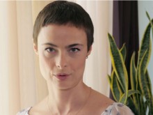 Актриса от хитови родни сериали проплака: Останах на червено, нямам пукната стотинка!