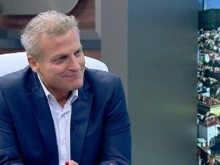 Бивш министър: Мангъров е луд с картечница и трябва да бъде спрян!