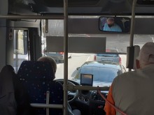 Шофьор от градския транспорт в Пловдив: Кого го интересува дали имаш карта?