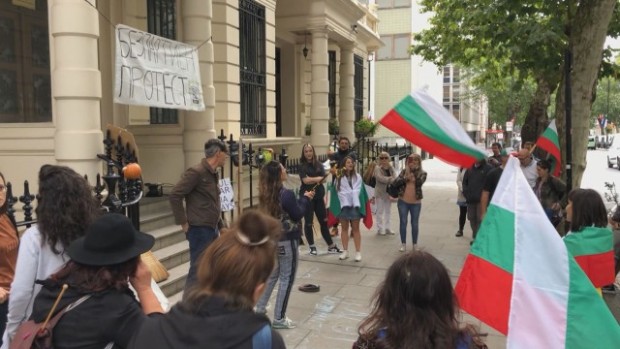 И на предстоящите парламентарни избори българите в чужбина настояват да