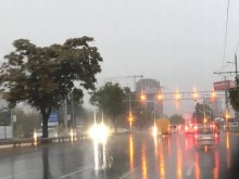 Транспортен хаос на оживено кръстовище в Пловдив