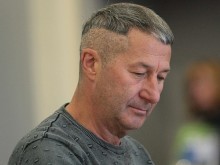 Каролев: Държавата не трябва да раздава пари на калпак