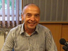 Мангъров след контакта си със заразения Георги Любенов: Няма да си правя никакъв тест, лапам маркуча всеки ден
