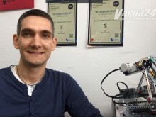 Създателят на училището по роботика: Децата ни трябва да владеят езика на технологиите, както ние овладявахме чуждите езици!