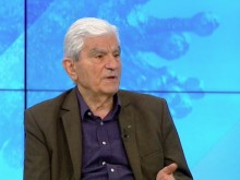 Акад. Петрунов: Моля ви, внимавайте да не стане така, че да няма кой да ви лекува