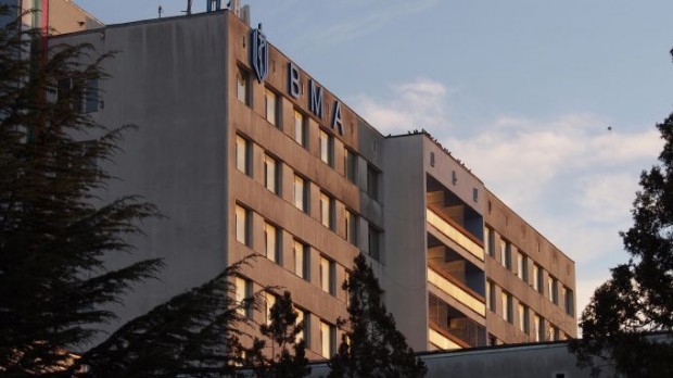 БГНЕС
Болницата във Военномедицинска академия във Варна не може да поеме