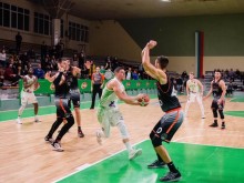 Драматична първа победа на Академик Пловдив в Балканската лига
