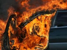 Побеснял пловдивчанин запали колата на колегата си, чака го тежко дело
