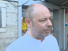 Лекар със зловеща прогноза: Всеки българин ще загуби близък с COVID-19