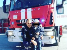 Ето го 30-годишния пловдивски пожарникар Иван, оглавил престъпна група