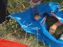 Млада жена поръча възрастния си любовник, двама й помогнаха и го убиха