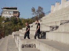 Футболистите на Ботев: Да напълним "Колежа" с виртуални билети