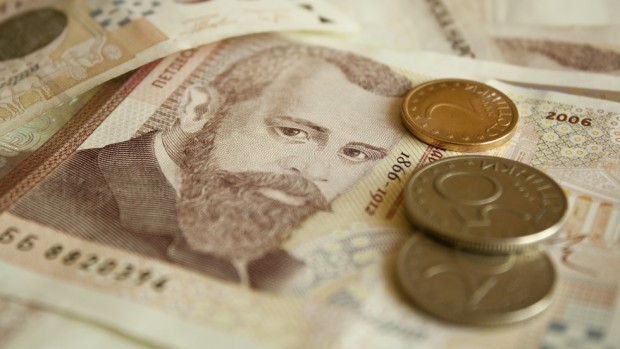 Българите носят повече банкноти от 50 лв и 100 лв