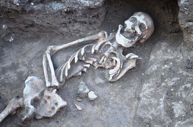 Фейсбук
Нови археологически находки бяха открити при спасителни разкопки в Девня
