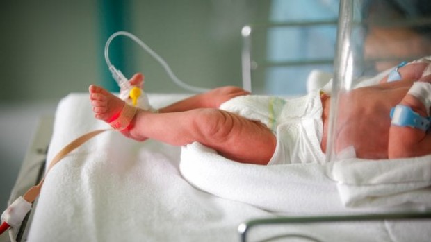 13 годишно момиче от Казанлък е родило недоносено бебе при приема
