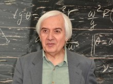 Златният учител на България за пандемията: Изкуствено раздухвана истерика с цел създаване на световна икономическа криза