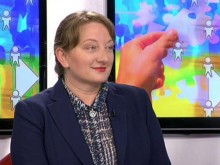 Сачева обясни защо правителството няма как да подаде оставка