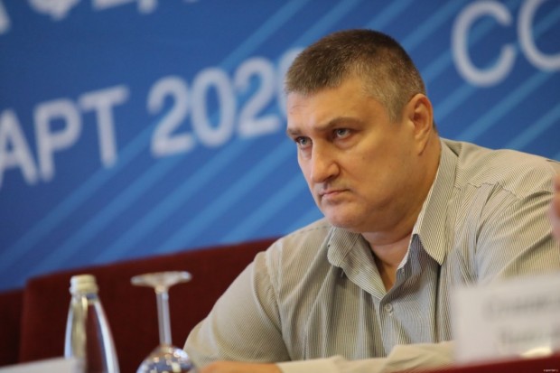 БГНЕС
Шефът на Българската федерация по волейбол Любомир Ганев е заразен