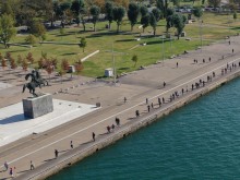 Солун под двуседмична блокада