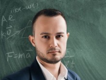 Mатематик: Без твърди и тежки мерки няма как да се справим с пандемията