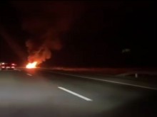 Кола се запали на АМ "Тракия" край Бургас