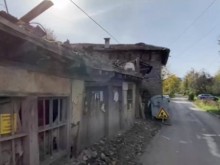 "Тайната къща" на Левски край Троян рухна