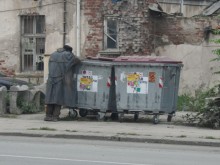 Бездомник се сдоби с 2 акта за неспазване на противоепидемичните мерки