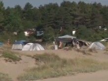 Отмениха наредбата за палатките в Царево