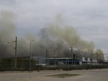 Локализиран е пожарът, който възникна по-рано днес в производствено хале на фирма в Катуница