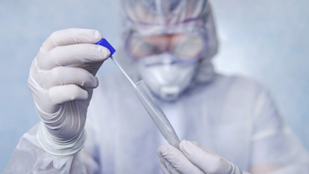Испания въвежда изискването за представяне на отрицателен PCR тест при