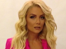 Венета Райкова: За чест и слава работих в началото, сега искам пари!
