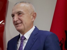 Глобиха президента на Албания за нарушаване на мерките срещу COVID-19