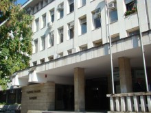 Гледат делото срещу служителя на ЕВН, поръчал да обезобразят приятелката му
